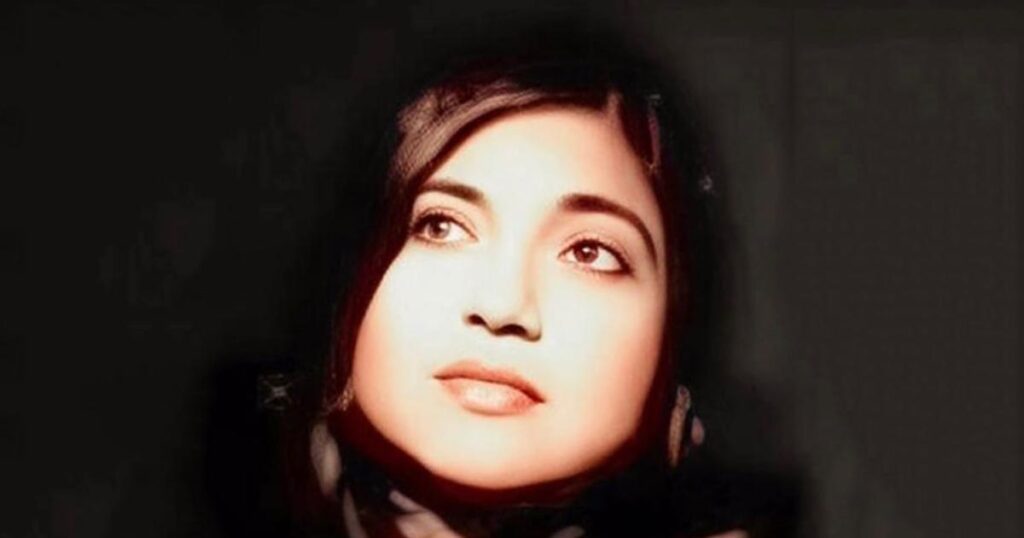Top 20 Alka Yagnik Songs