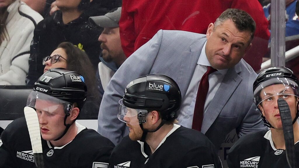 Avalanche beat Kings, spoil D.J. Smith’s debut as interim head coach