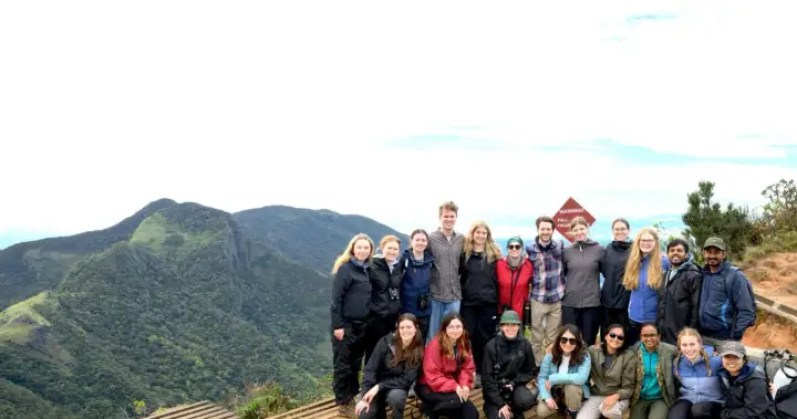 Queen’s University students stranded in Doha after Iran attack shuts down airspace Queen’s University students stranded in Doha after Iran attack shuts down airspace